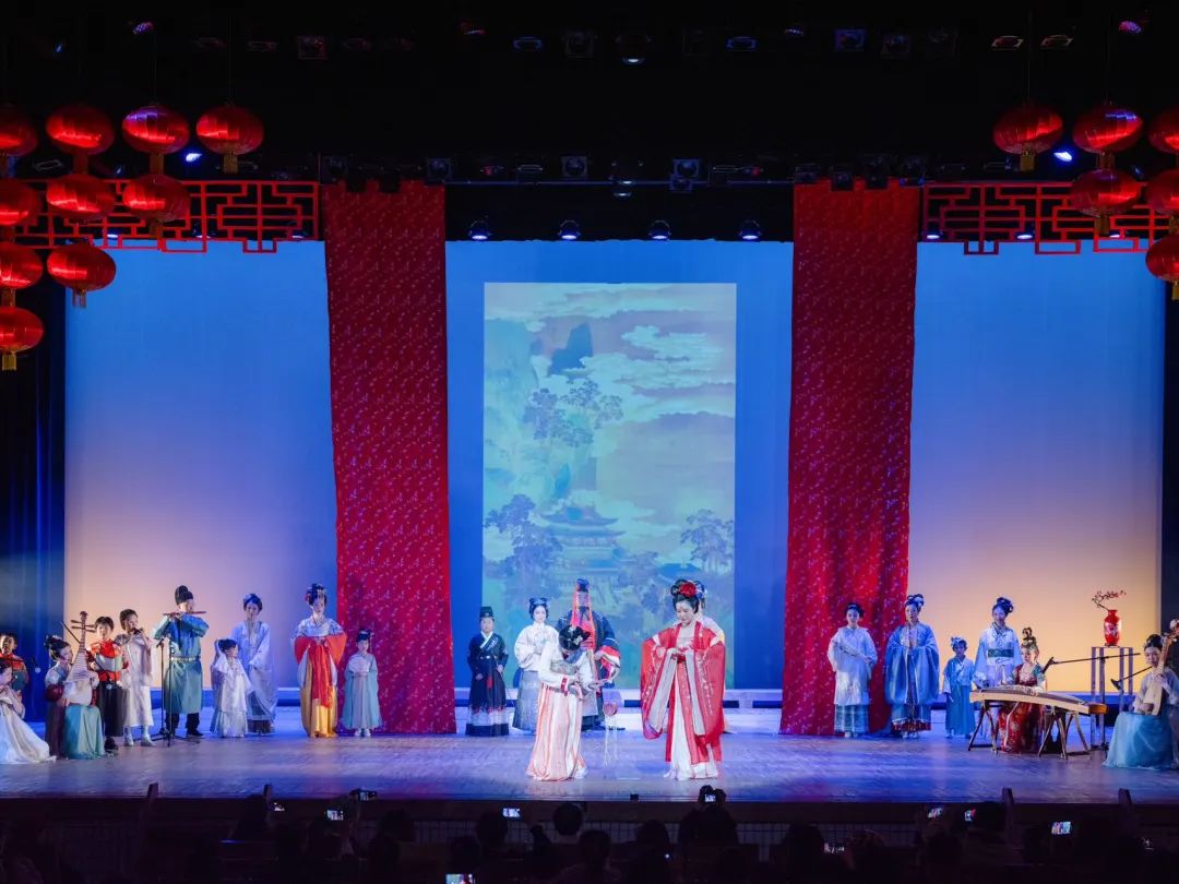 中华文化璀璨绽放，海外少儿共度欢乐新春盛典：2024年东京少儿春晚圆满举办